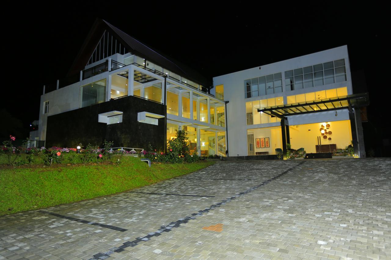 Ripon Grand Hill By Ehi Hotel Nuwara Eliya Exterior foto