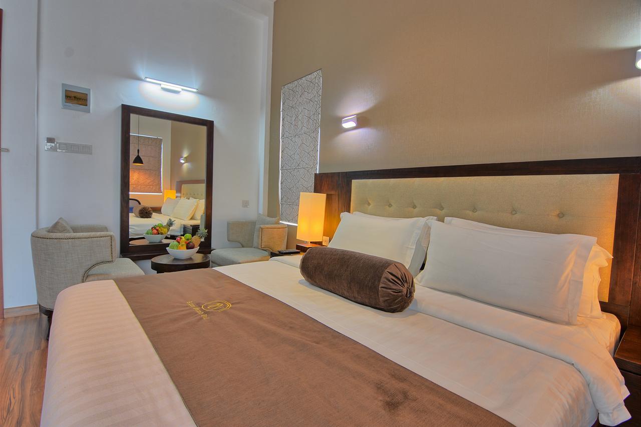 Ripon Grand Hill By Ehi Hotel Nuwara Eliya Exterior foto