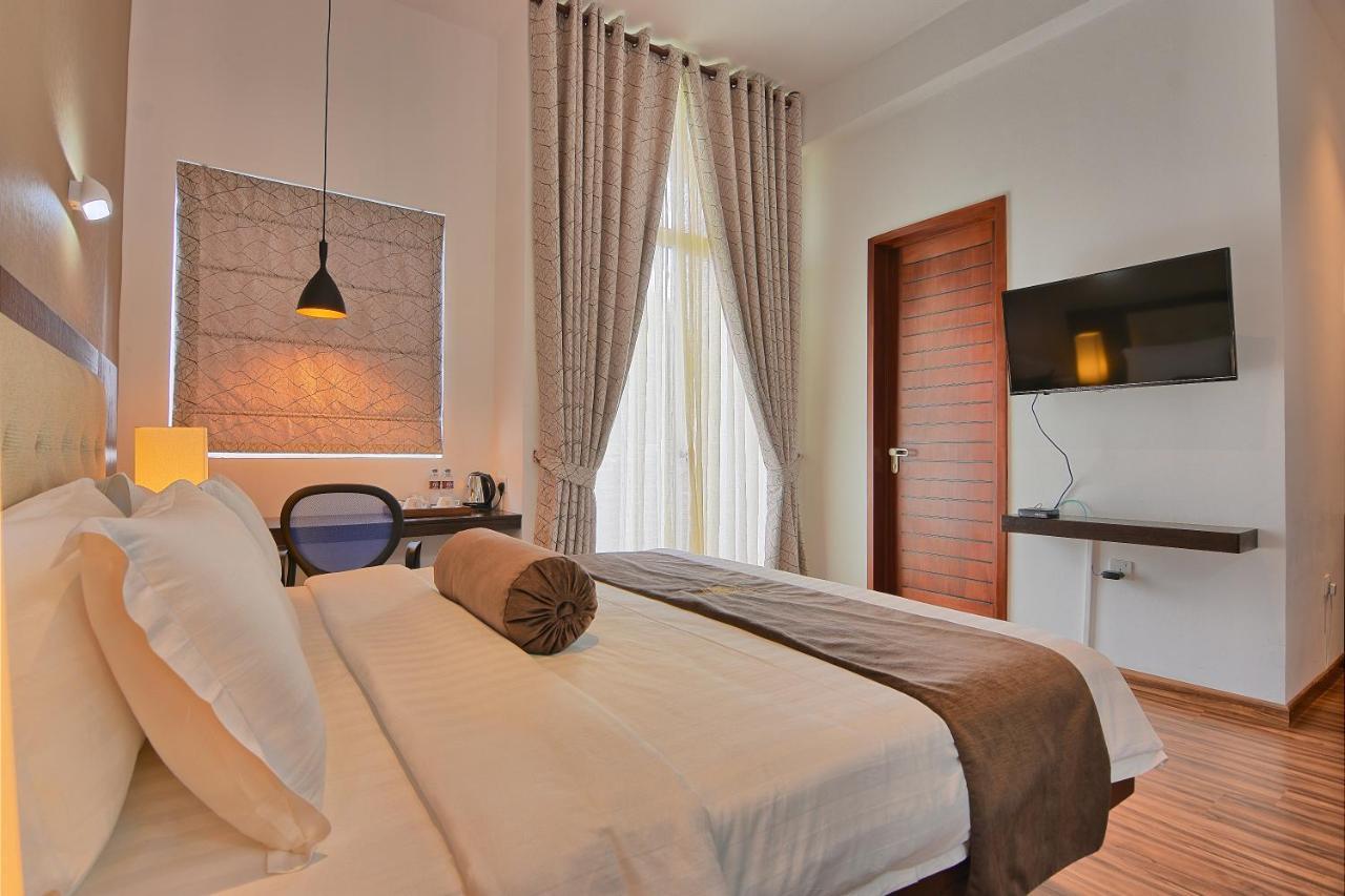 Ripon Grand Hill By Ehi Hotel Nuwara Eliya Exterior foto